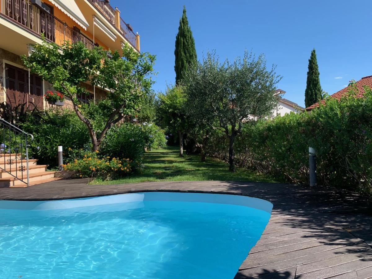 Villa Pineland Borghetto Santo Spirito Eksteriør billede