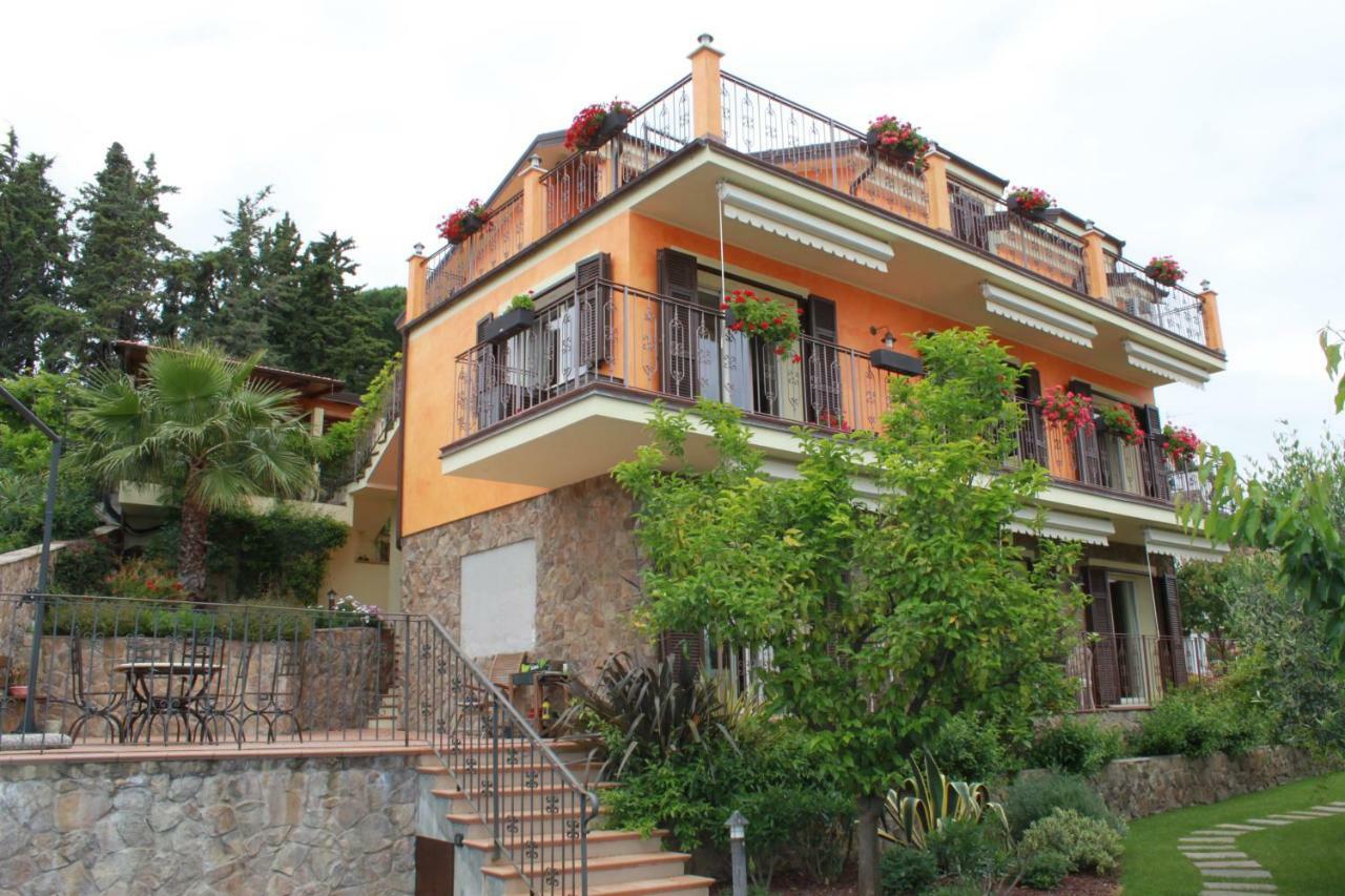 Villa Pineland Borghetto Santo Spirito Eksteriør billede