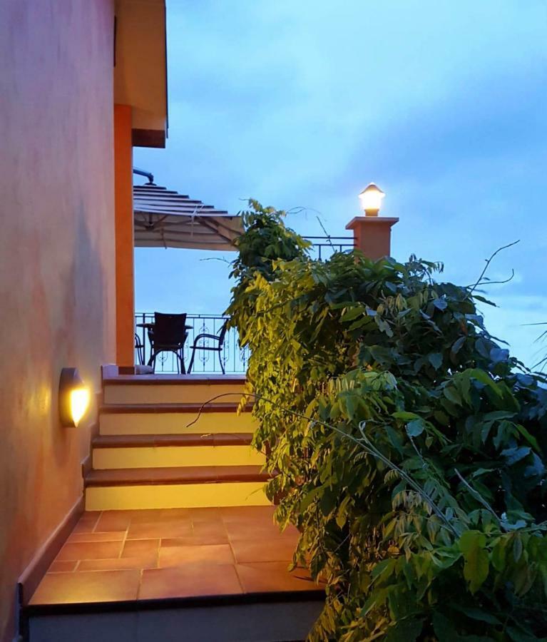 Villa Pineland Borghetto Santo Spirito Eksteriør billede