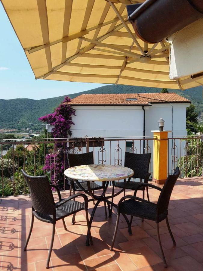 Villa Pineland Borghetto Santo Spirito Eksteriør billede